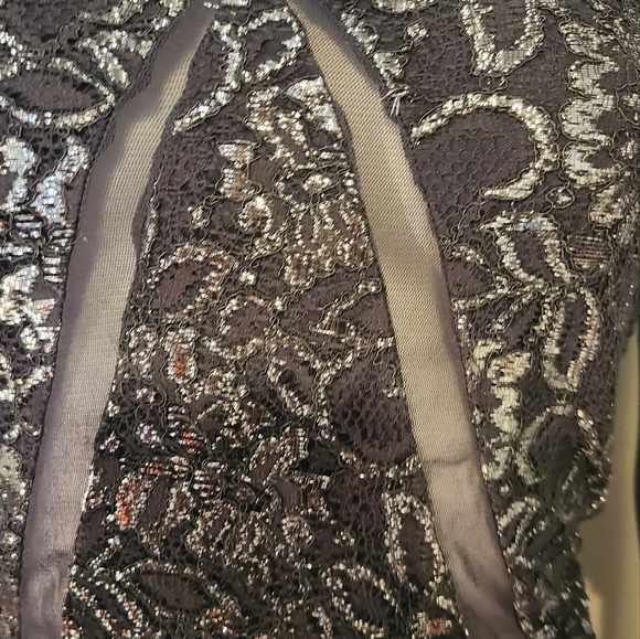 NWOT Kimchi Blue Black Lace Mesh Long Sleeve Crop Top - Y2K, Whimsygoth size M - Picture 4 of 5